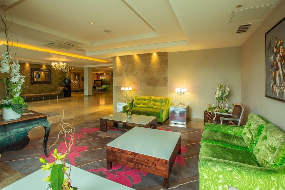 Hotel Kilkenny Eksteriør bilde
