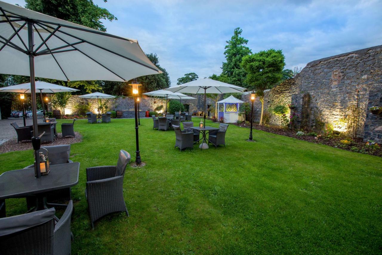 Hotel Kilkenny Eksteriør bilde